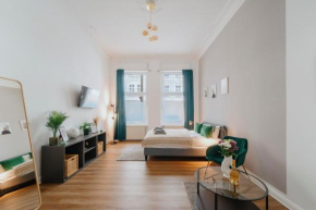 Homely Berlin - City Center, Modern, Historical, Near Park